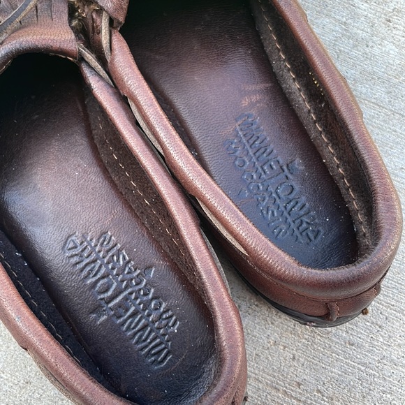 MINNETONKA Moosehide Classic Moccasin Loafer Women Size 6.5 - 7 Brown Leather - Picture 4 of 7